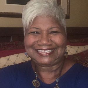 Meet your Posher, Lynn